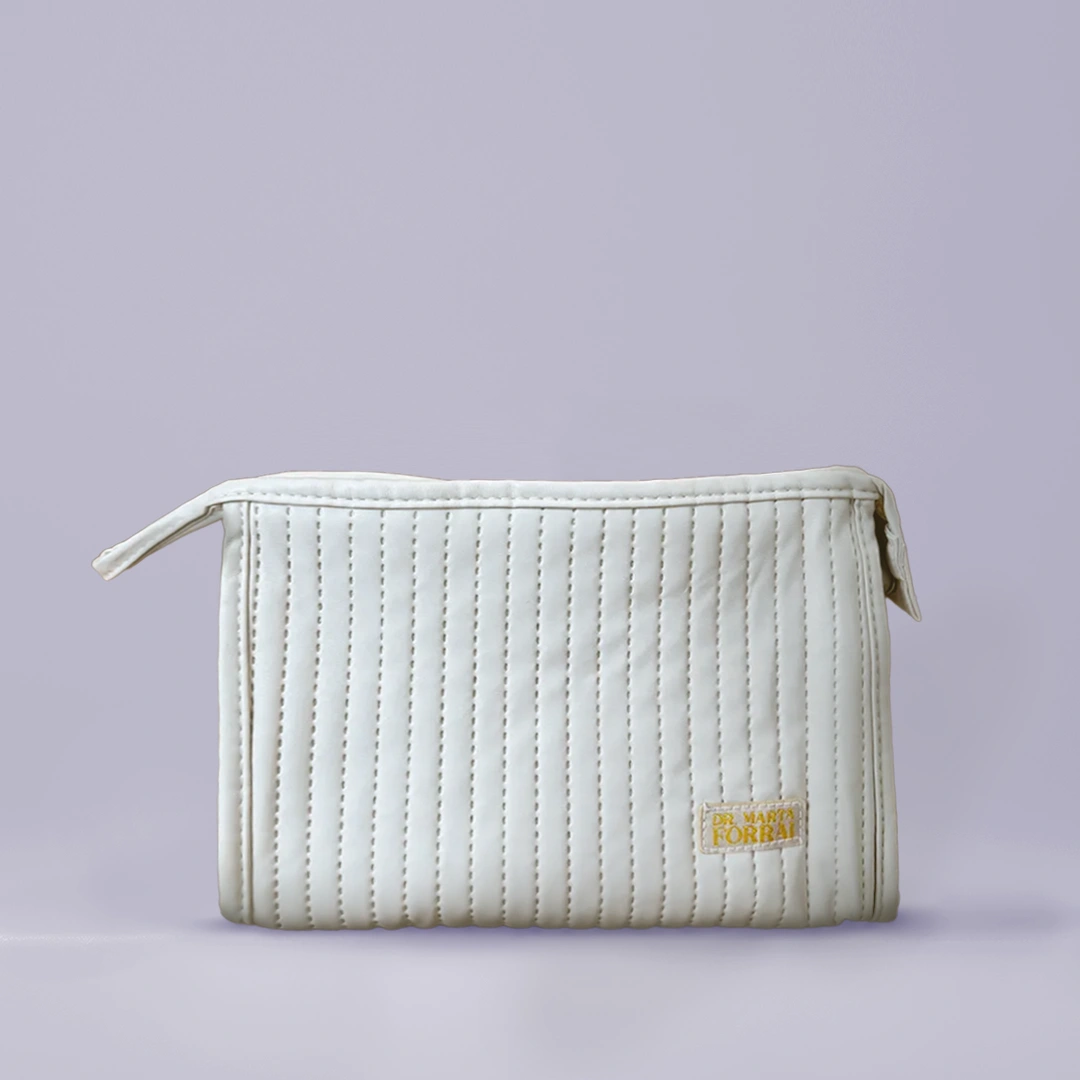 Dr Marta Forrai Neszeszer és Ajándékcsomag